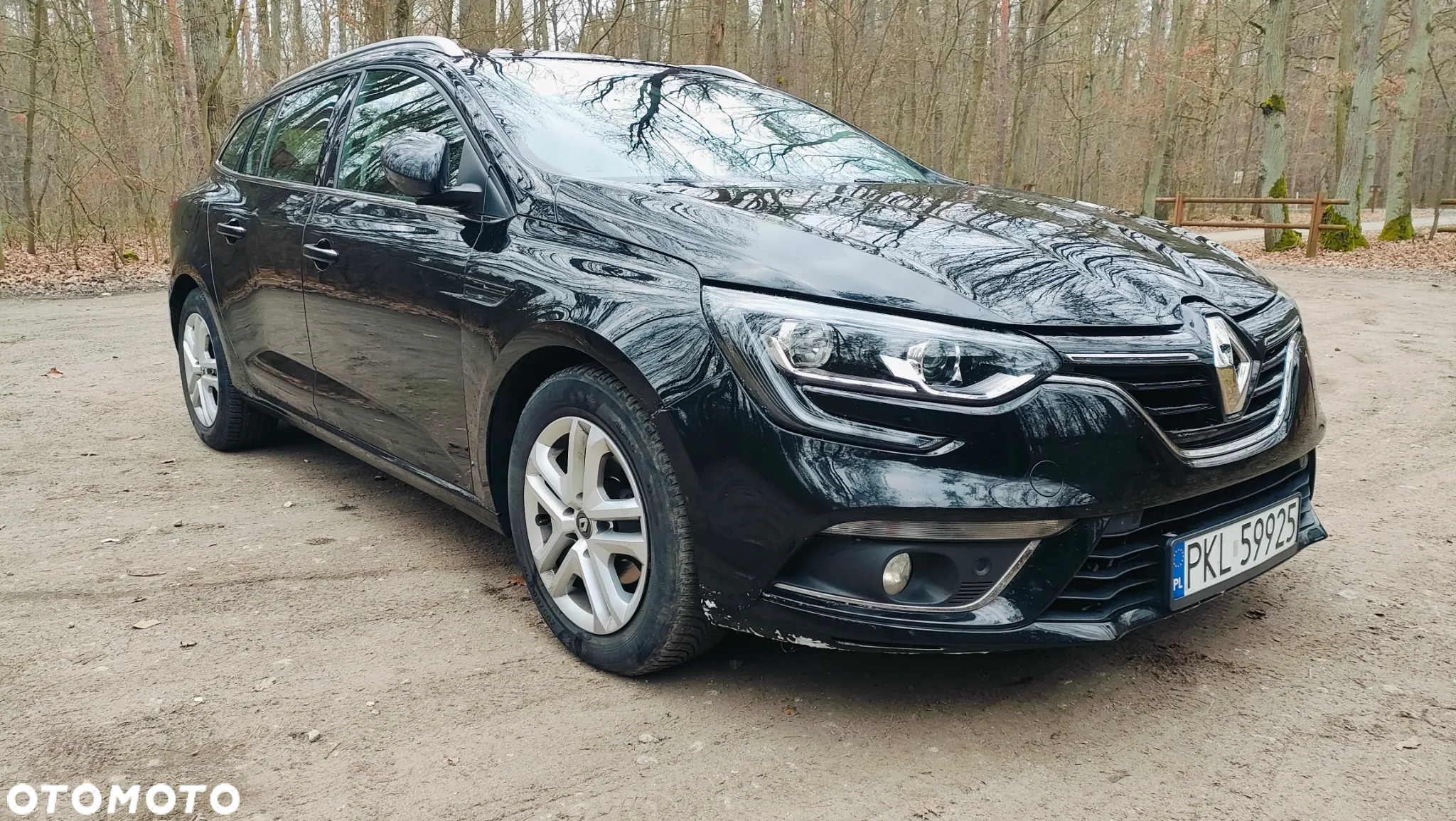 Renault Megane 1.5 dCi Zen EDC - 9