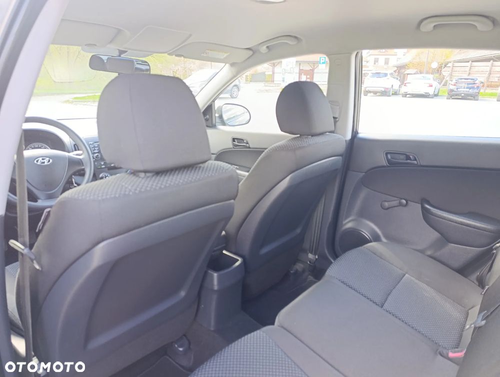 Hyundai i30 1.6 CRDi Comfort - 15