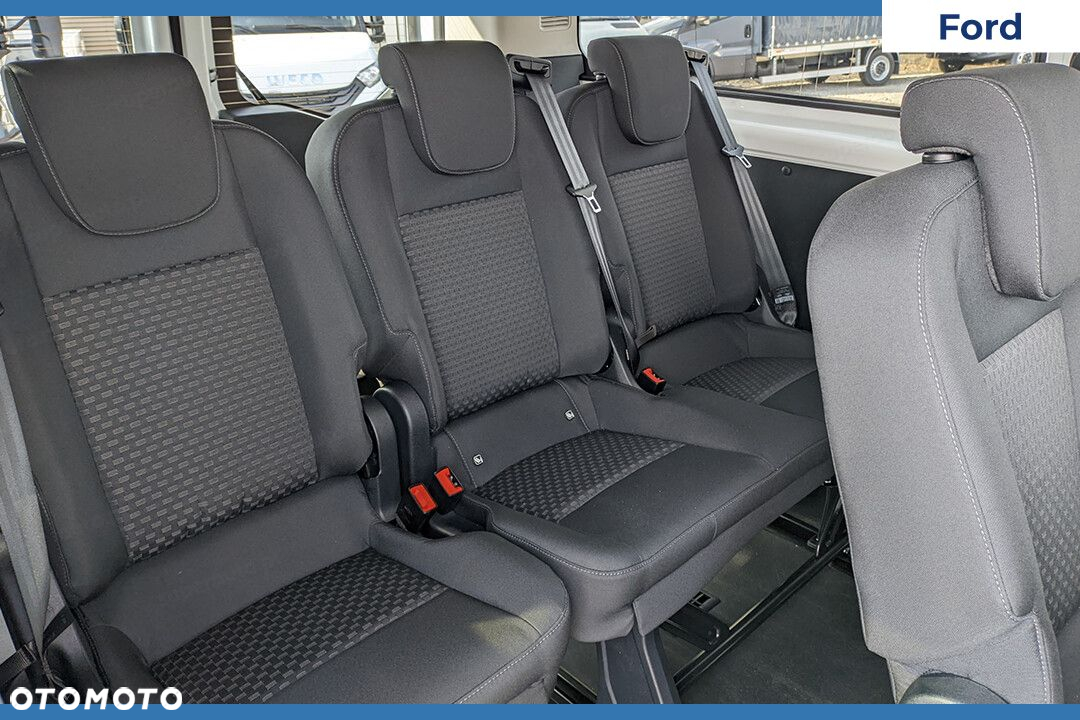 Ford Transit Custom - 11