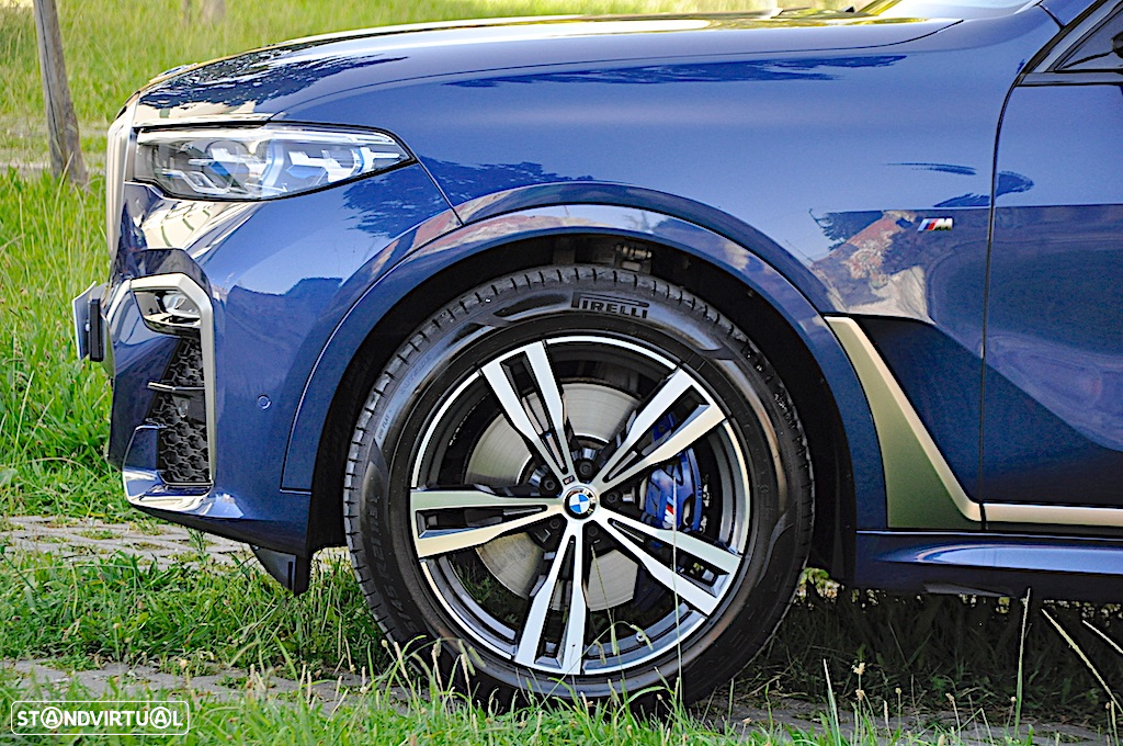 BMW X7 M50d - 27
