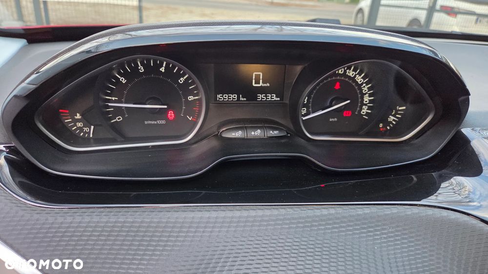 Peugeot 208 1.2 PureTech Allure - 14