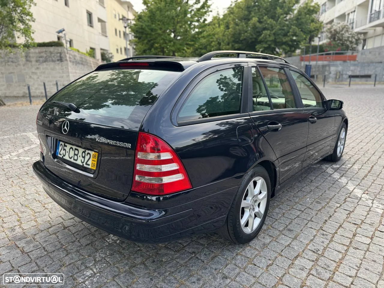 Mercedes-Benz C 200 K Elegance Aut. - 13