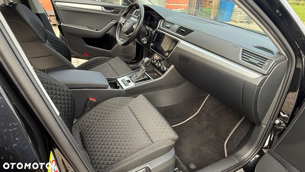Skoda Superb 2.0 TDI SCR Ambition DSG - 6