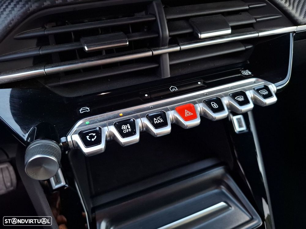 Peugeot 2008 1.2 Hybrid Allure e-DCS6 - 19