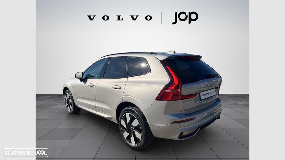 Volvo XC 60 2.0 T6 PHEV Plus Dark AWD - 3