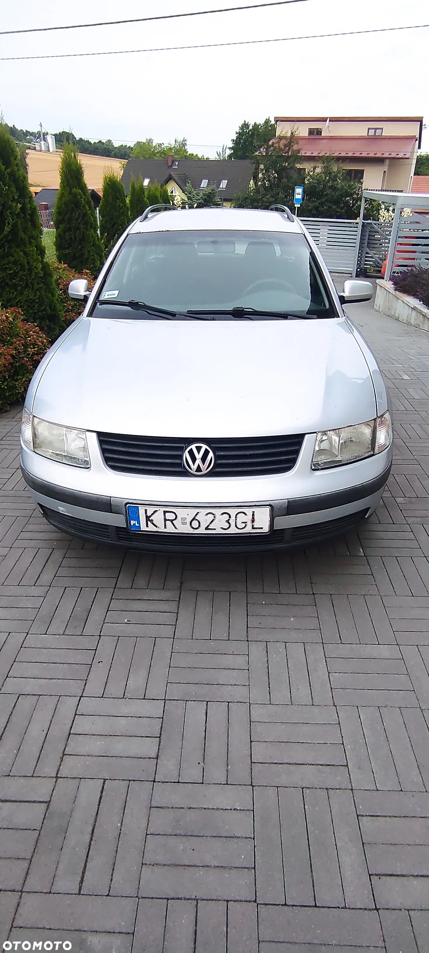 Volkswagen Passat 1.9 TDI Comfortline - 4