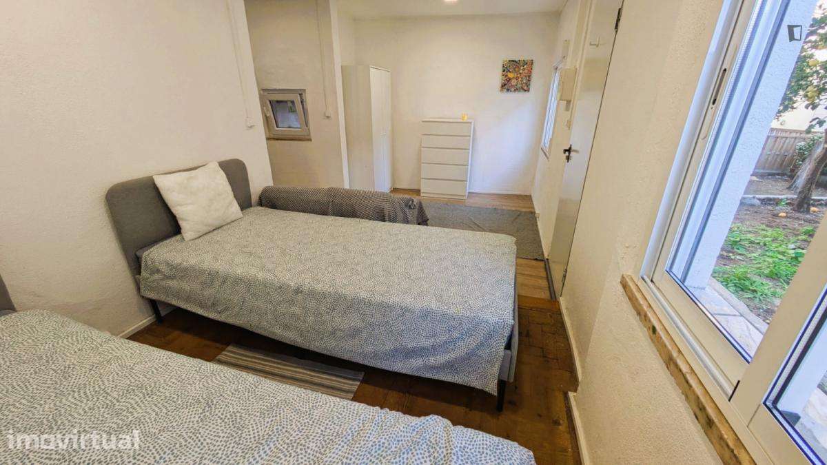 Estúdio - localizado em Amadora Lisbon - Grande imagem: 5/7