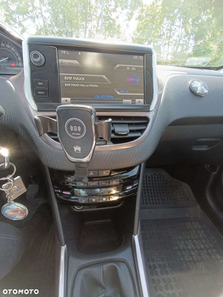 Peugeot 2008 - 3