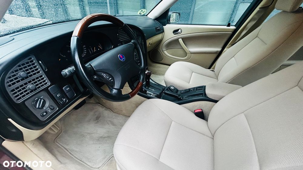 Saab 9-5 - 17