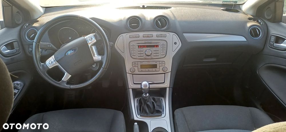 Ford Mondeo 1.8 TDCi Titanium - 10