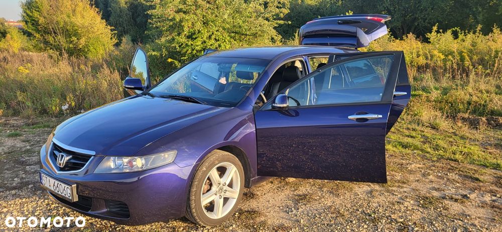 Honda Accord 2.0 Comfort - 12