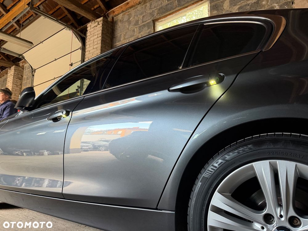 BMW Seria 3 320d Efficient Dynamic Edition Luxury Line - 35