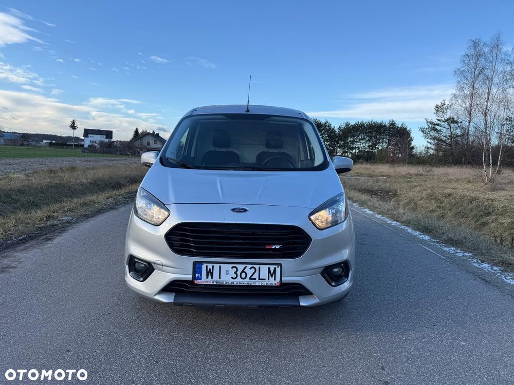 Ford Transit Courier - 3