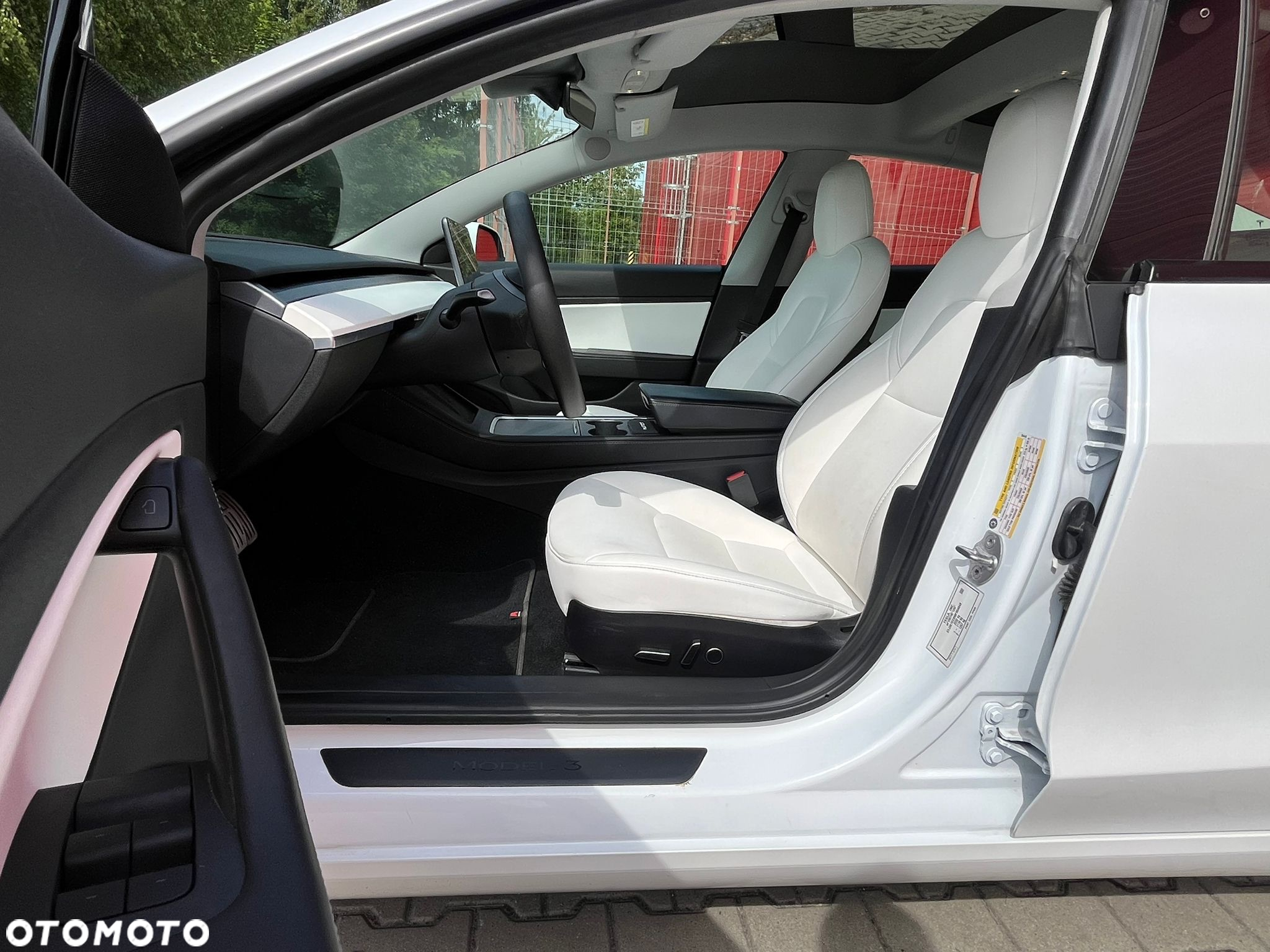 Tesla Model 3 Langstreckenbatterie Allradantrieb Dual Motor Performance - 9