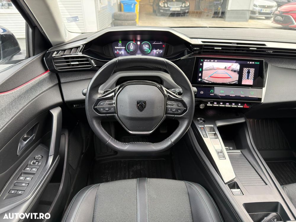 Peugeot 308 PureTech 130 EAT8 Allure - 16