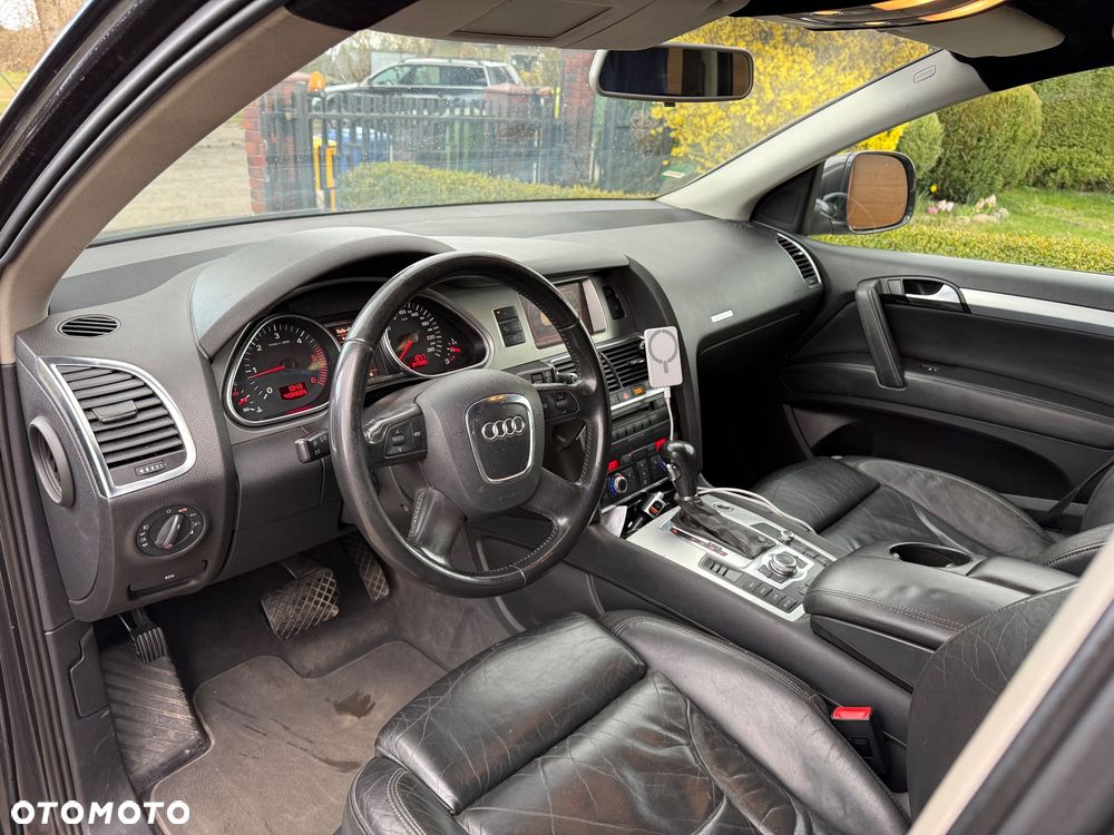 Audi Q7 3.0 TDI DPF quattro tiptronic - 12