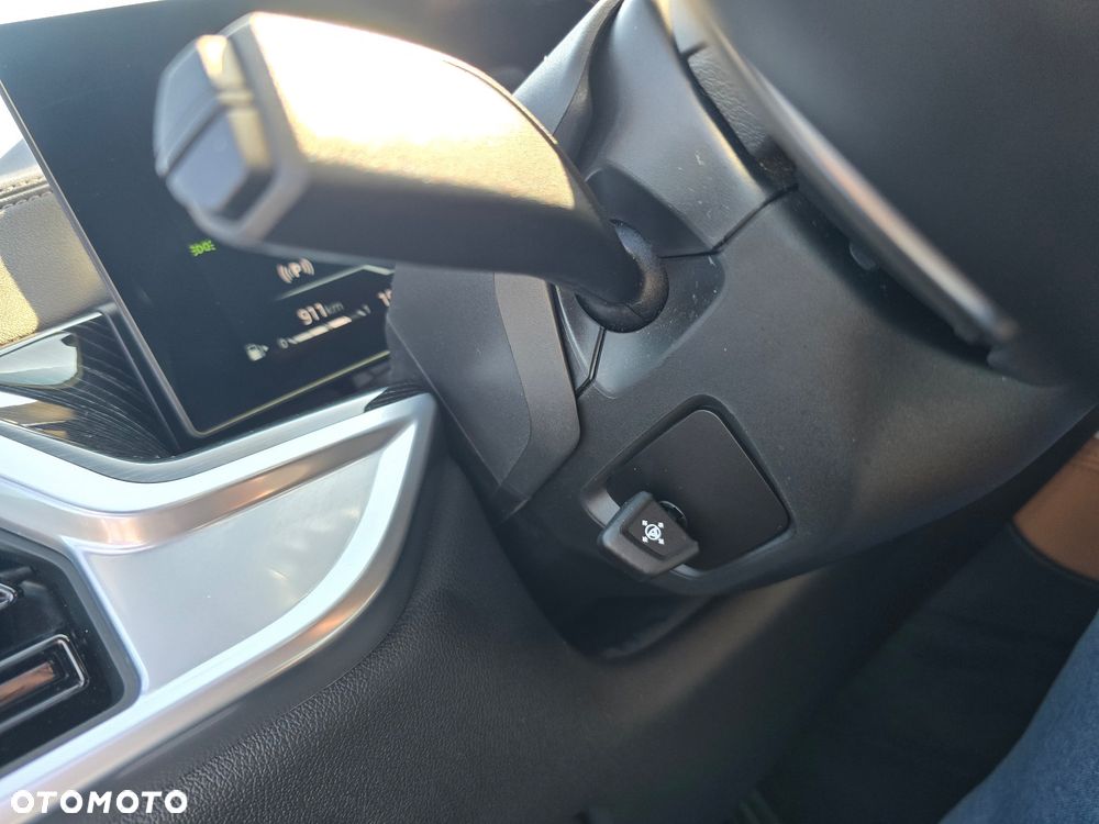 BMW X5 xDrive40d mHEV - 24