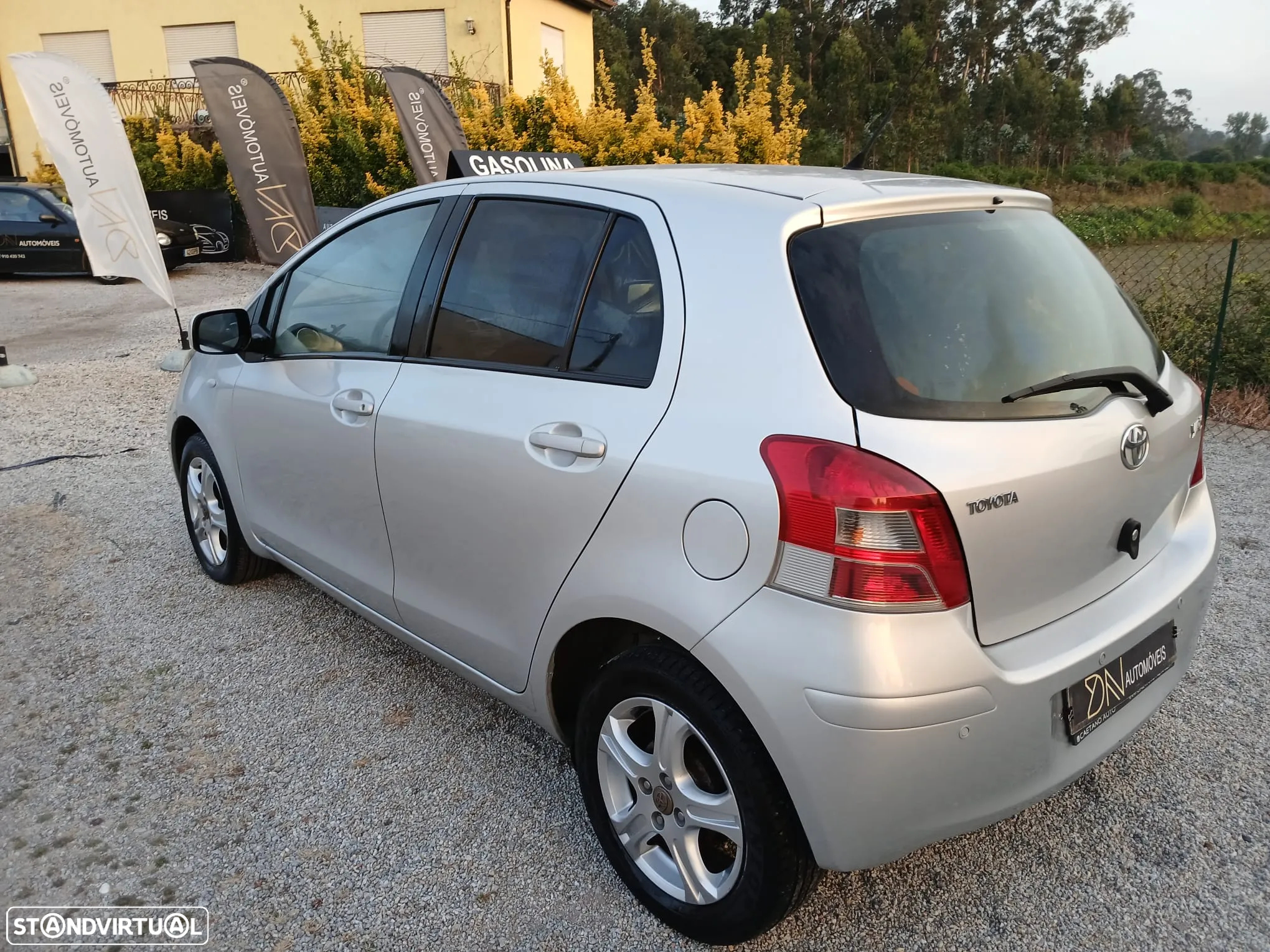 Toyota Yaris 1.0 VVT-i AC - 5