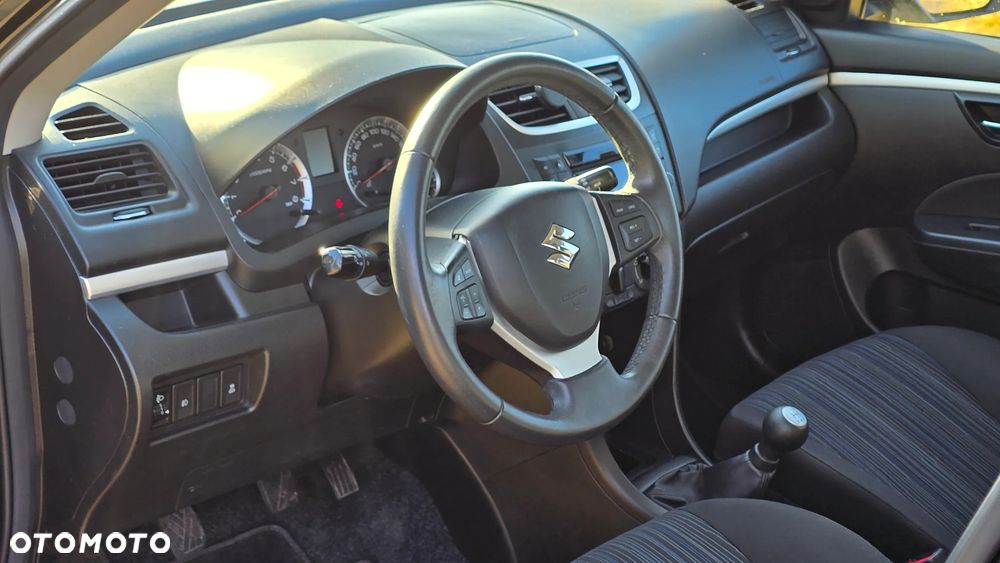 Suzuki Swift - 9