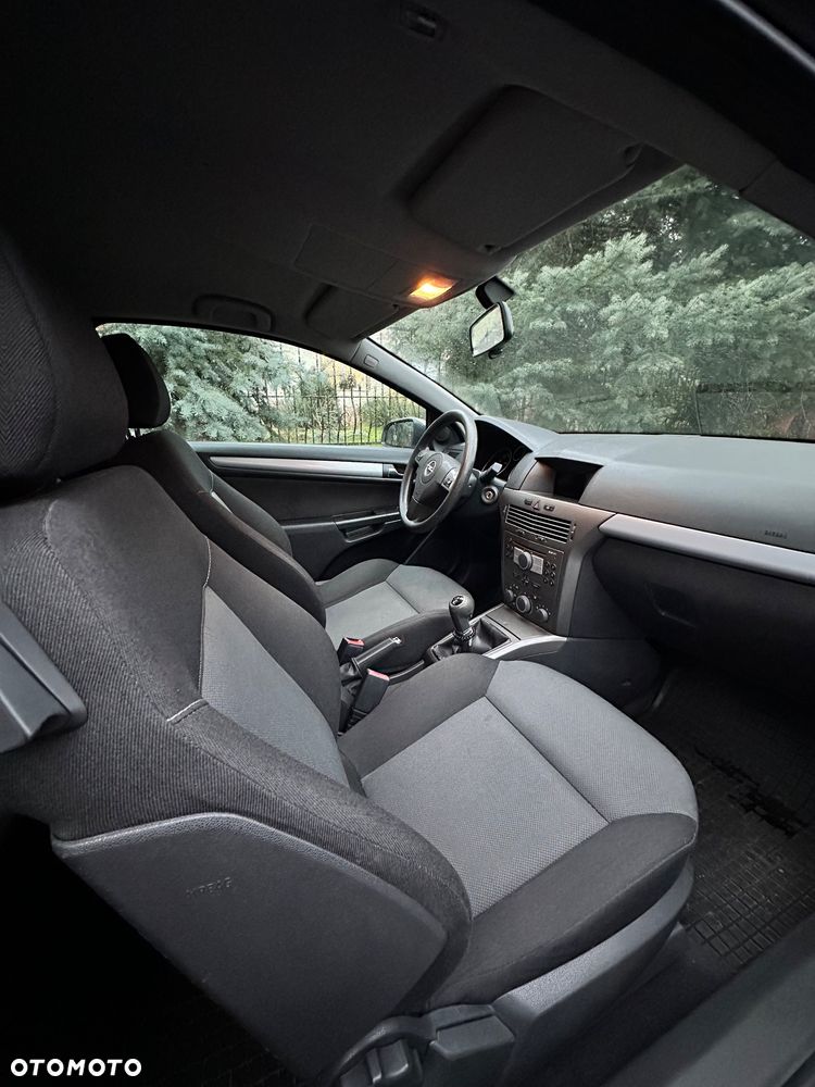 Opel Astra 1.6 Cosmo - 11