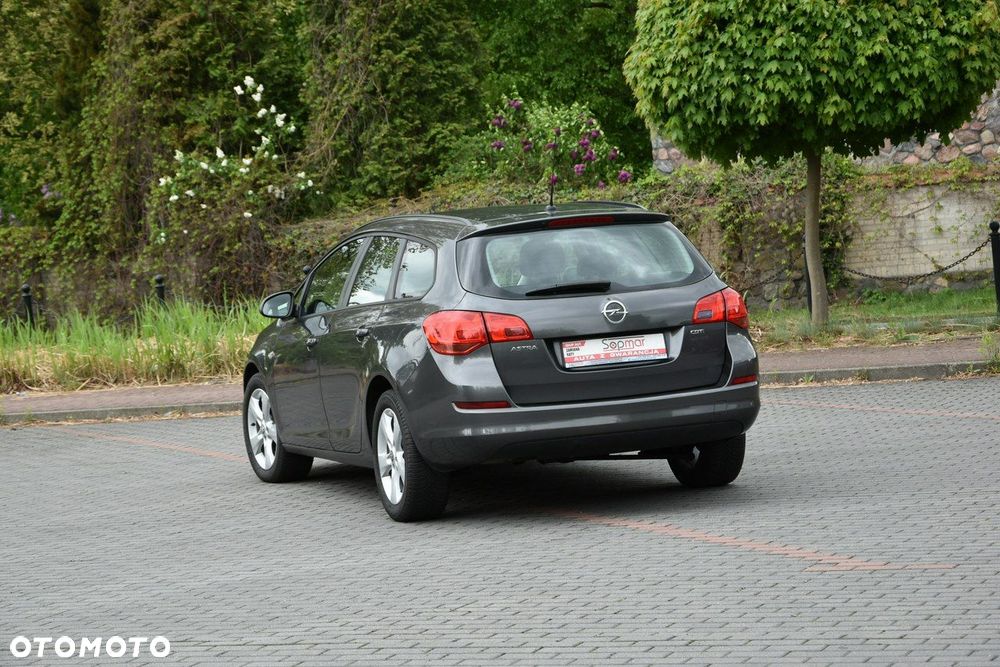 Opel Astra - 19