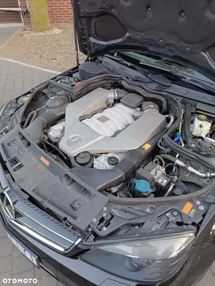 Mercedes-Benz Klasa C 63 AMG 7G-TRONIC SPORT EDITION - 13