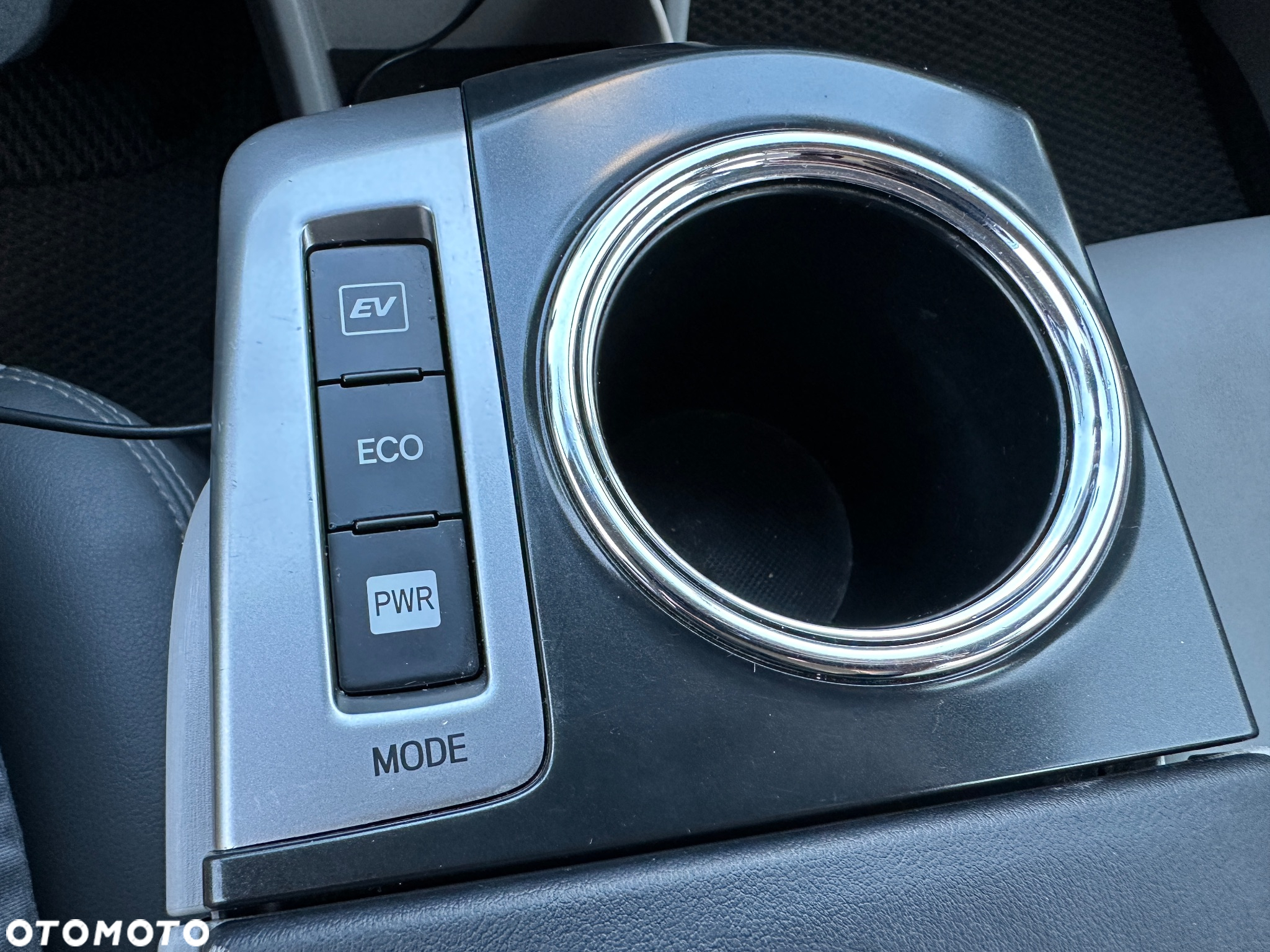 Toyota Prius+ (Hybrid) Comfort - 20