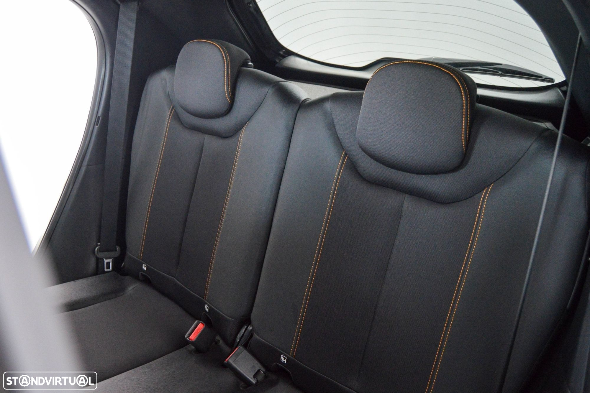 Toyota Aygo X 1.0 Limited - 11