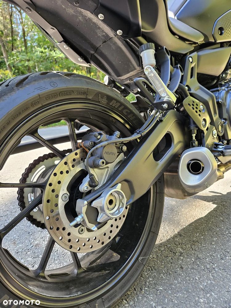 Yamaha MT - 7