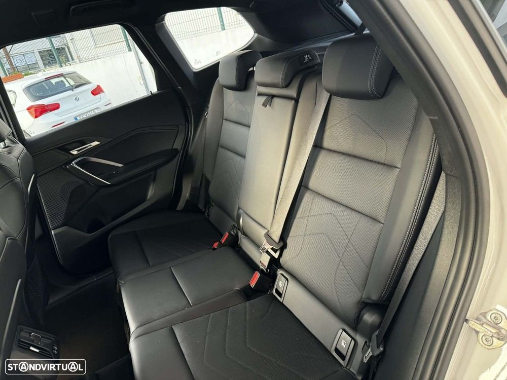 BMW X1 18 d sDrive Auto - 26