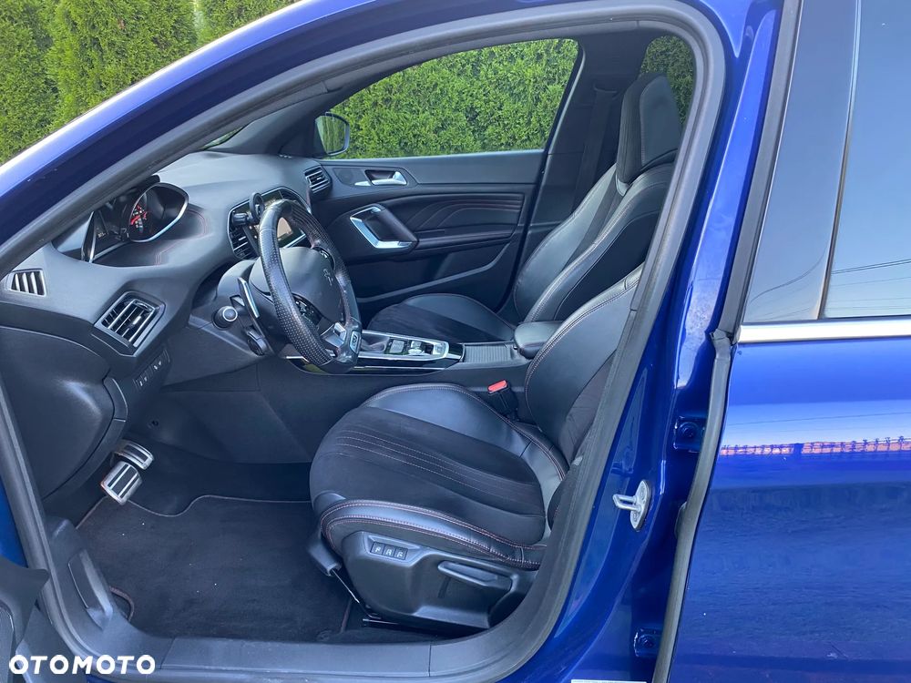Peugeot 308 - 18