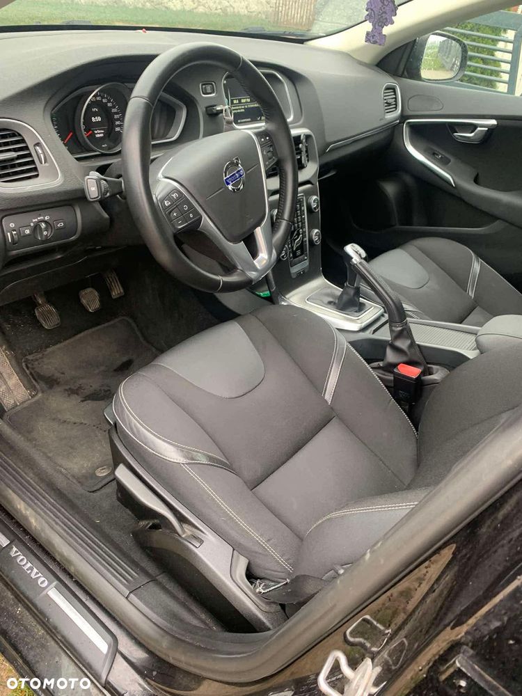 Volvo V40 - 6