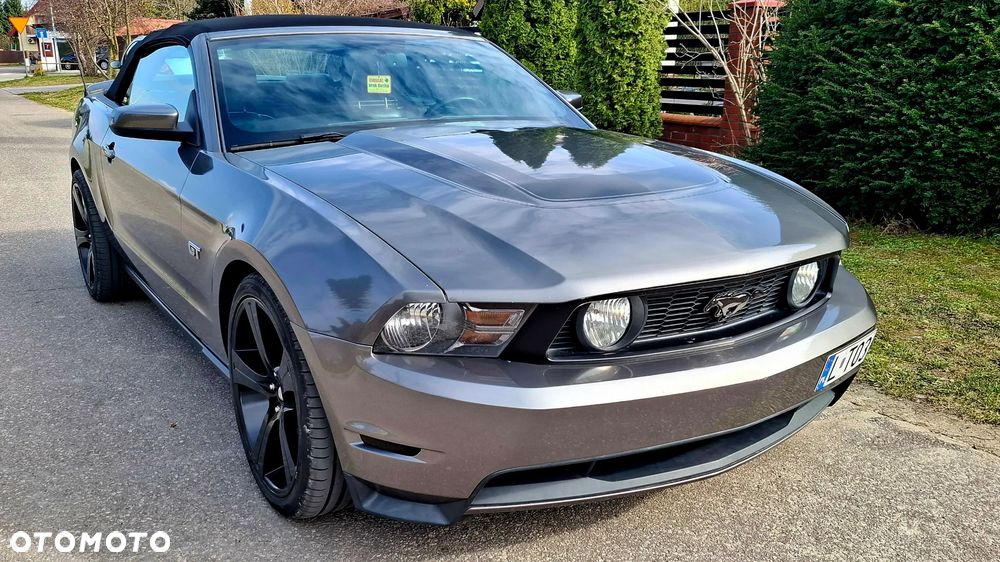 Ford Mustang - 5