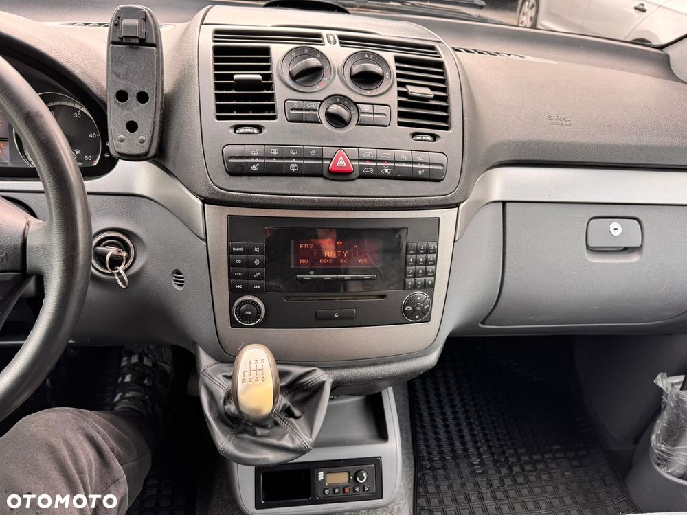 Mercedes-Benz Viano 2.2 CDI kompakt Fun Activity - 23