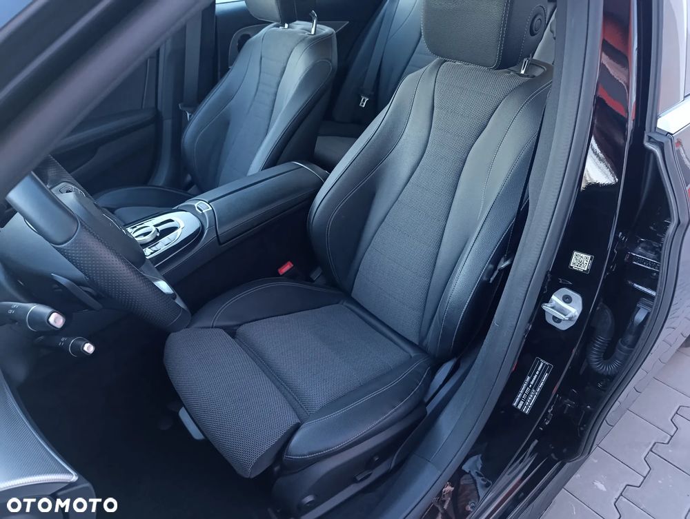Mercedes-Benz Klasa E 200 9G-TRONIC AMG Line - 17