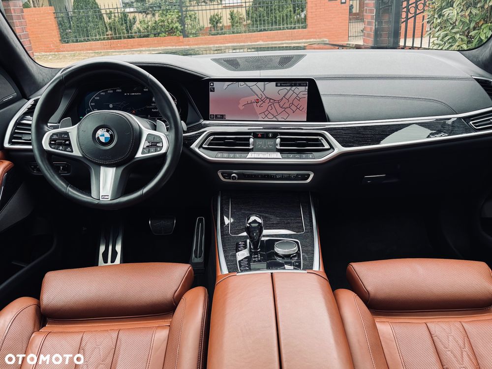 BMW X7 M50i sport - 14