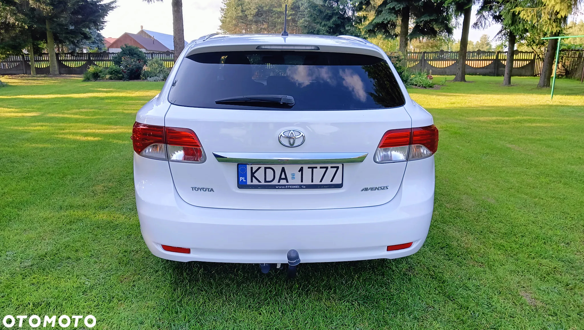 Toyota Avensis 2.0 D-4D Premium - 6