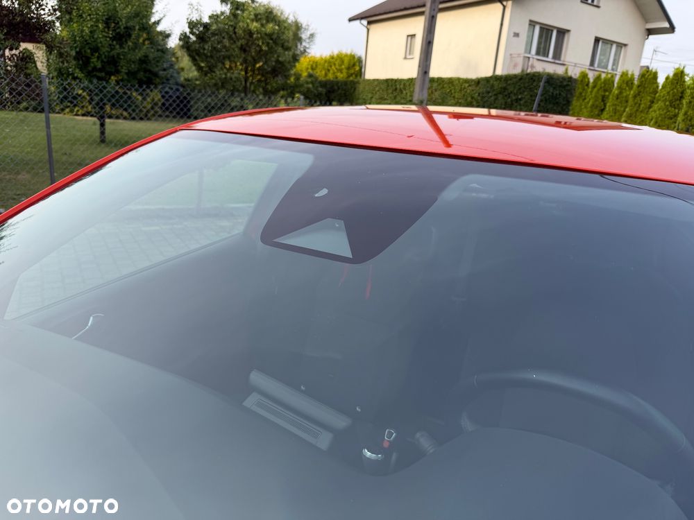 Renault Clio TCe 100 EXPERIENCE - 19