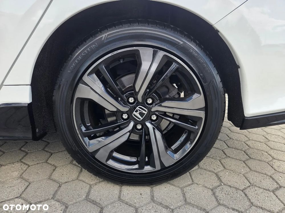 Honda Civic 1.5 T Sport (Navi) - 18