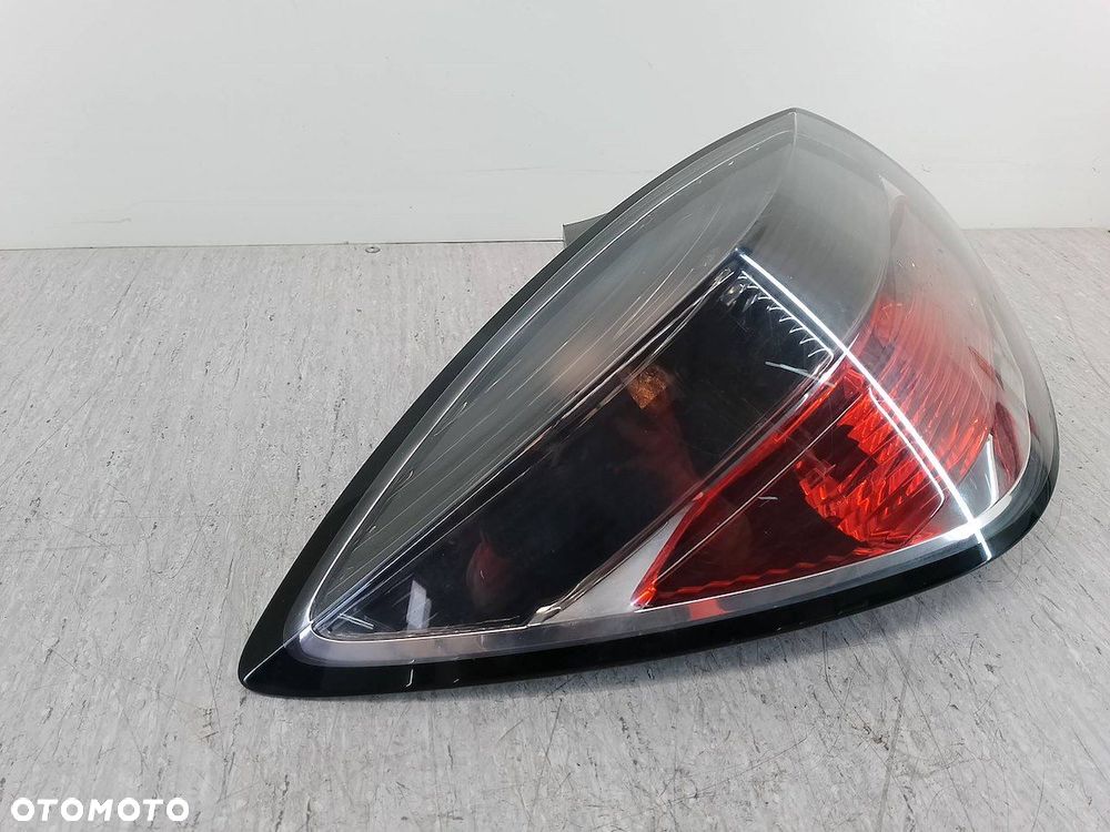 LAMPA TYLNA PRAWA OPEL ASTRA H 342691834  008748-014204  24451832 008478-01 - 8
