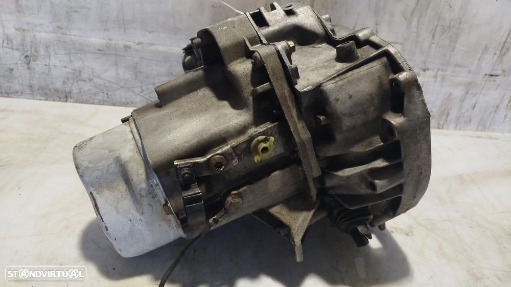 Caixa de velocidades manual RENAULT Express (F40/G40) - 3