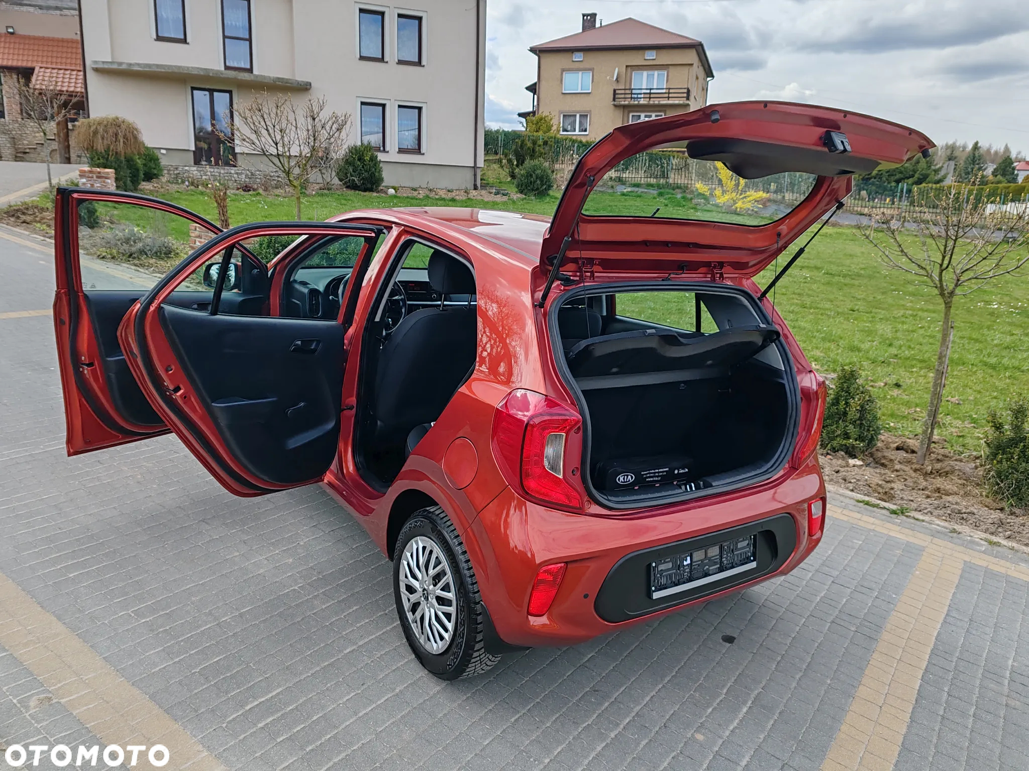 Kia Picanto - 35
