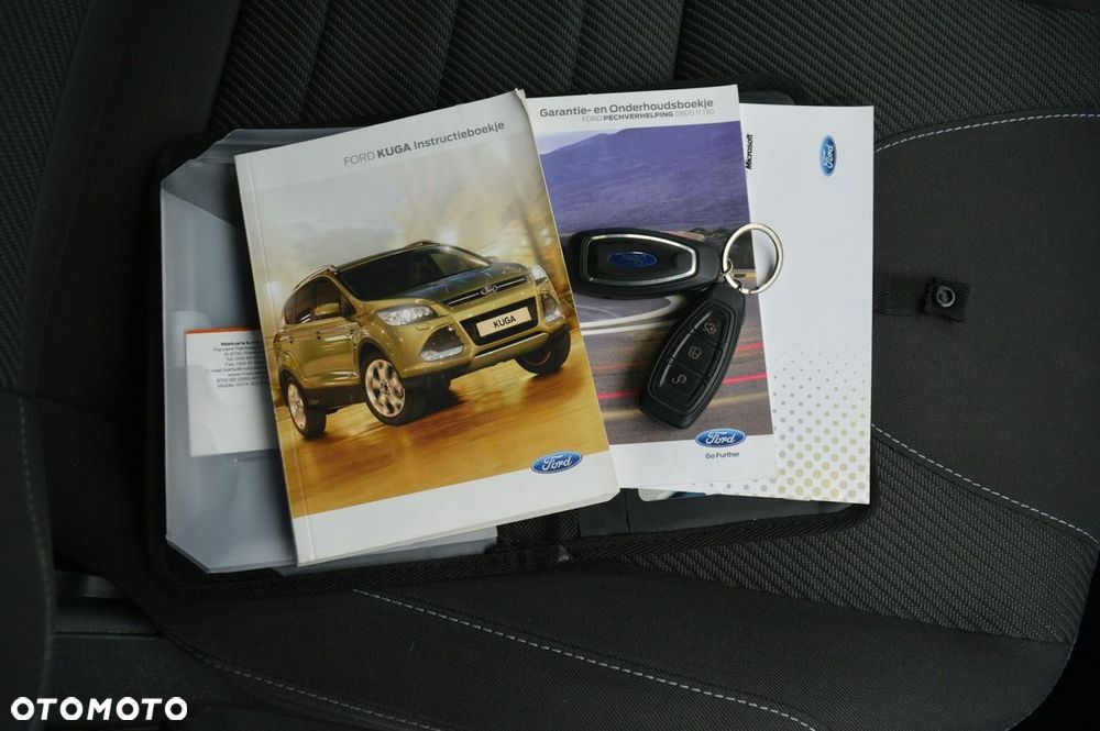 Ford Kuga - 40