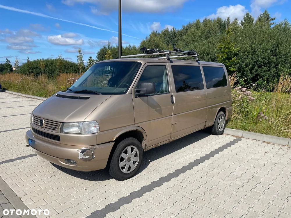 Volkswagen Caravelle - 3