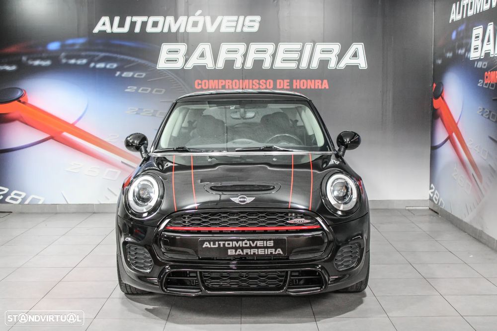 MINI 3 Portas One D - 13