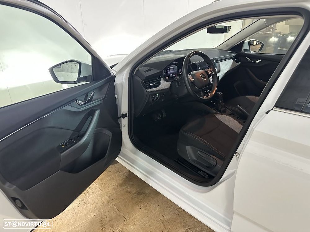 Skoda Kamiq 1.0 TSI DSG - 6