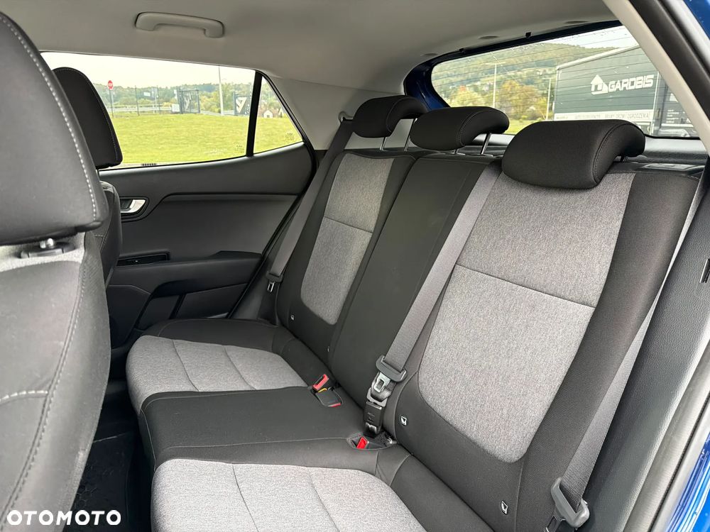 Kia Stonic 1.0 T-GDI L Business Line DCT - 17