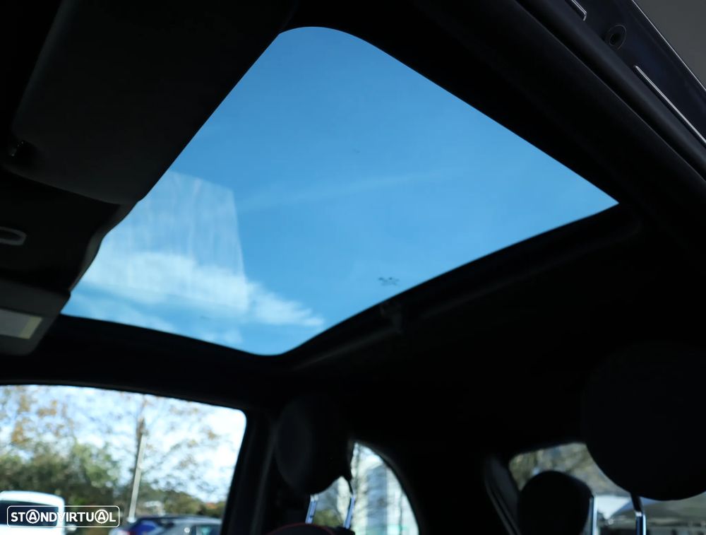 Fiat 500 1.0 Hybrid (RED) - 44