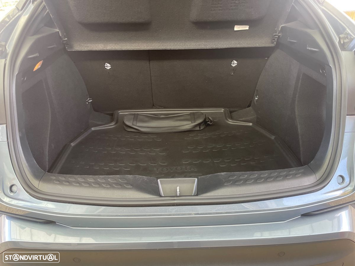 Toyota C-HR 1.8 Hybrid Square Collection - 12