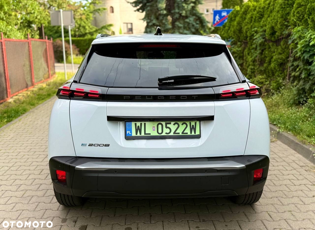 Peugeot 2008 e-2008 54kWh Allure - 4